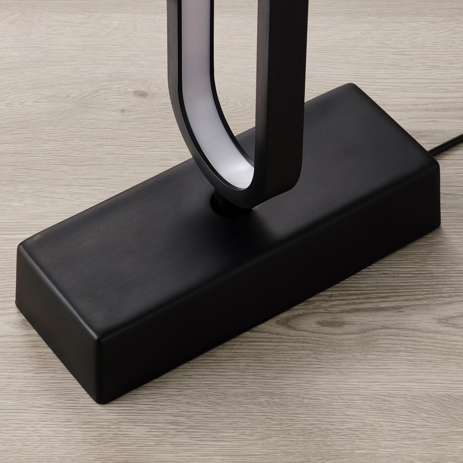 PILSKOTT, smart floor lamp with built-in LED light source, 804.781.30
