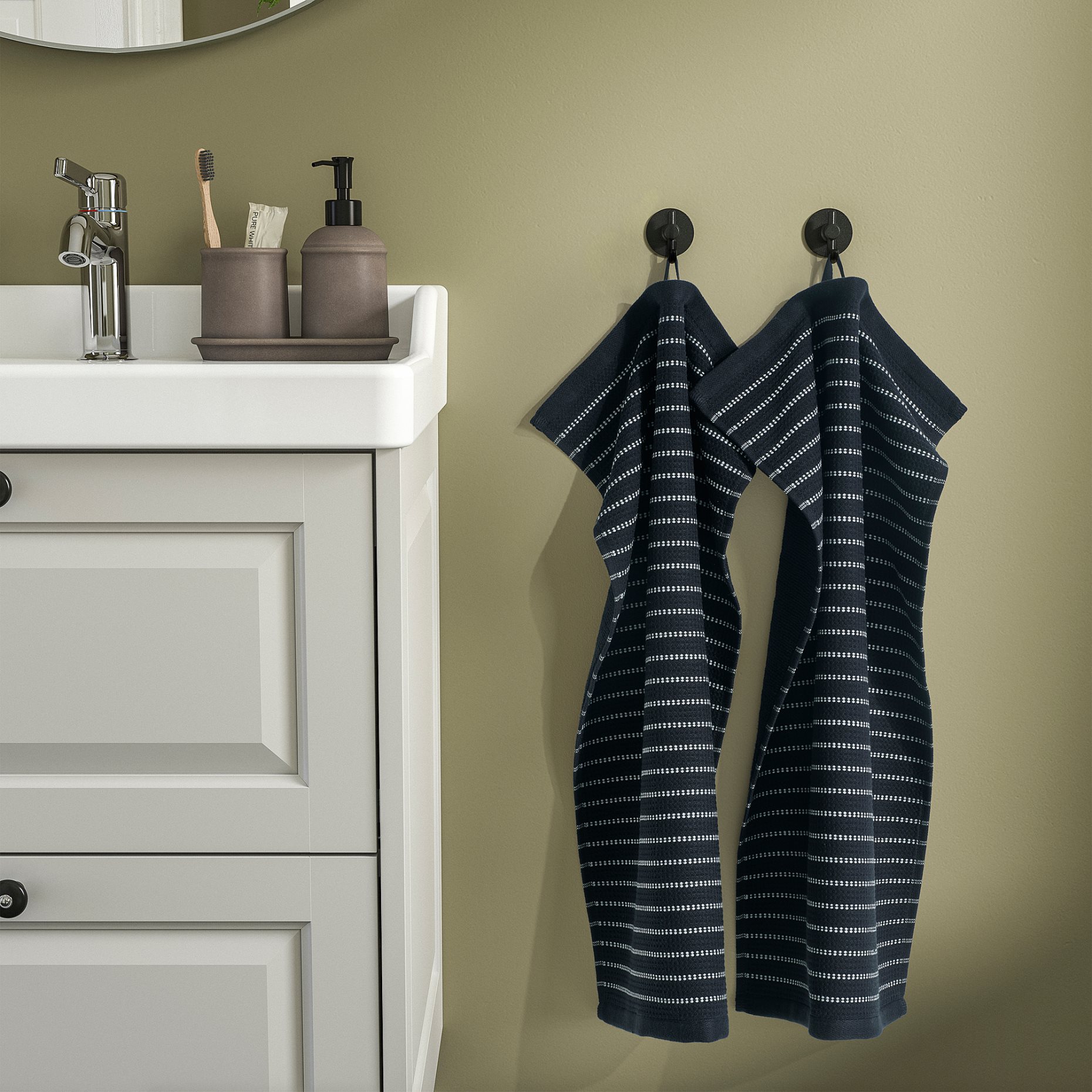 BROKGINST, hand towel, 40x70 cm, 806.144.15