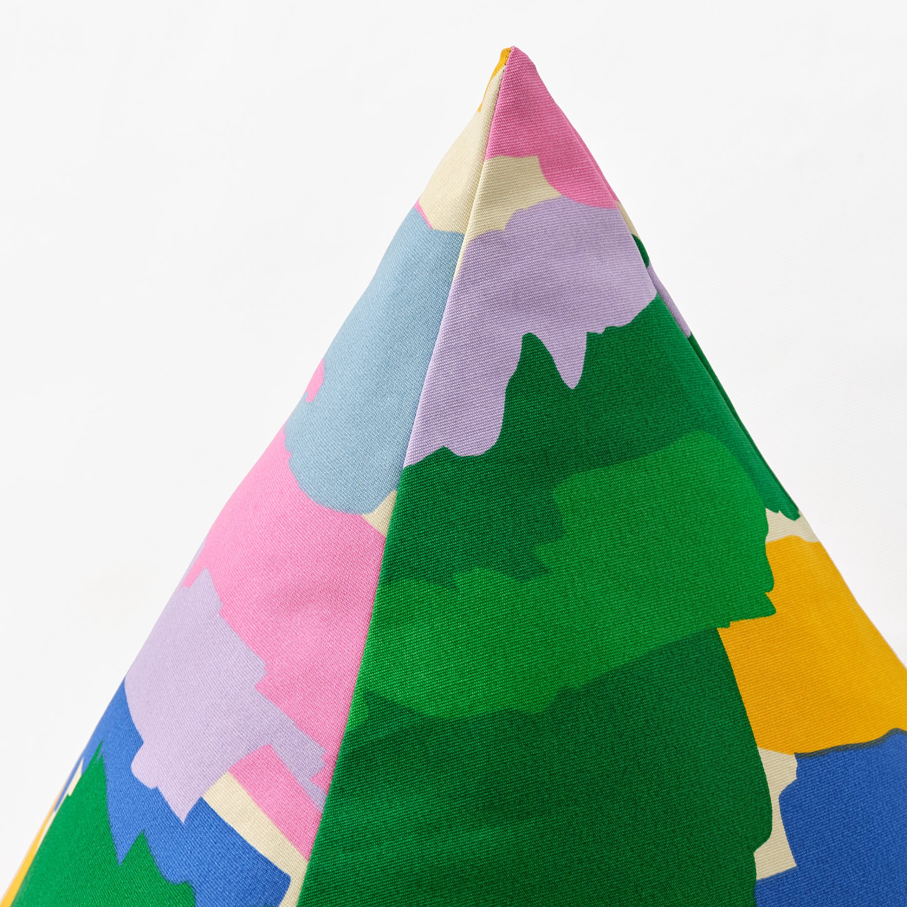EKLUGGMAL, cushion, 58x58x58 cm, 905.560.85