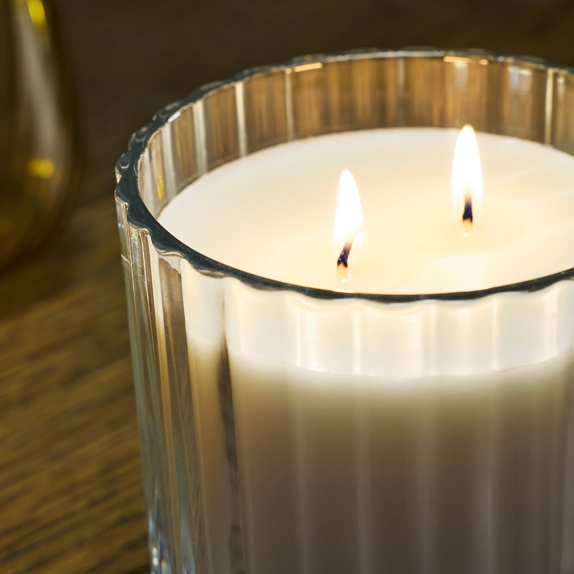 TOFSTÄRNA, scented candle in glass, 2 wicks/Fresh linen, 50 hr, 906.276.67