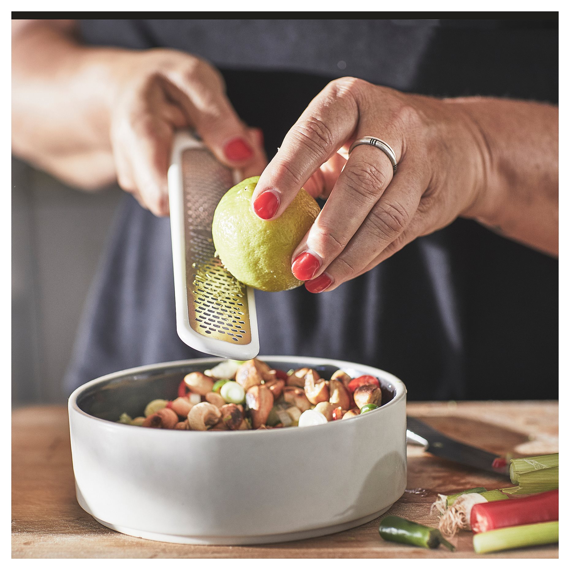 UPPFYLLD, handheld grater, 005.219.34