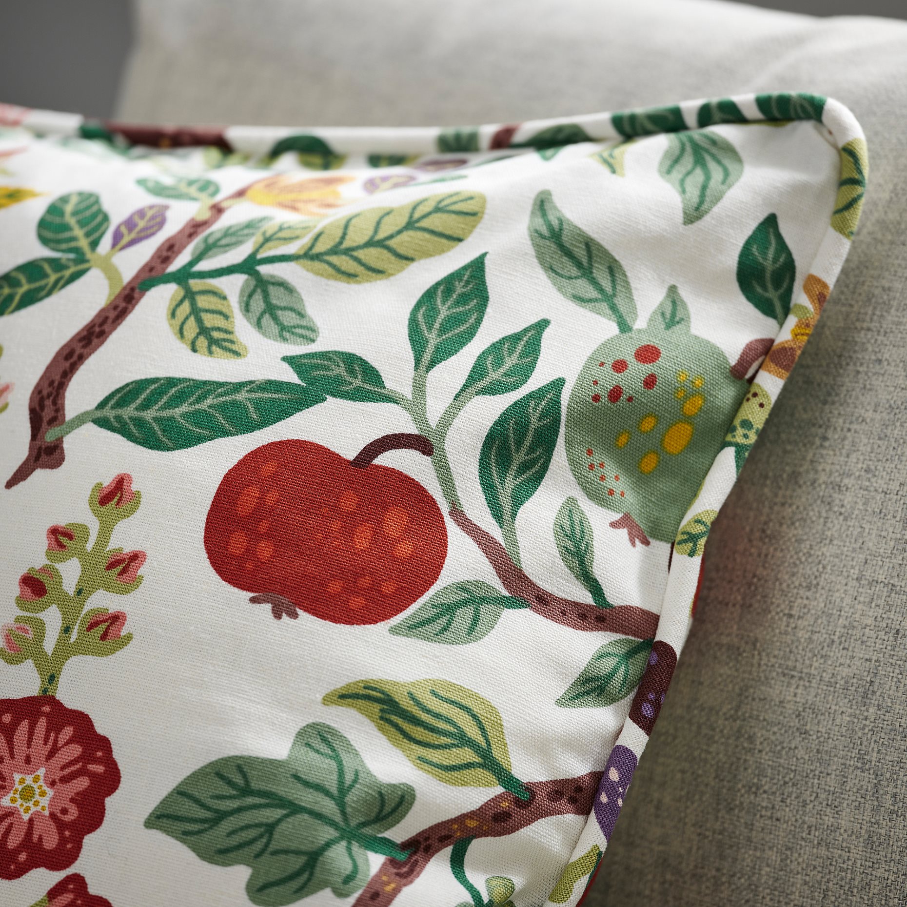 VILDPERSILJA, cushion cover, 50x50 cm, 105.823.33