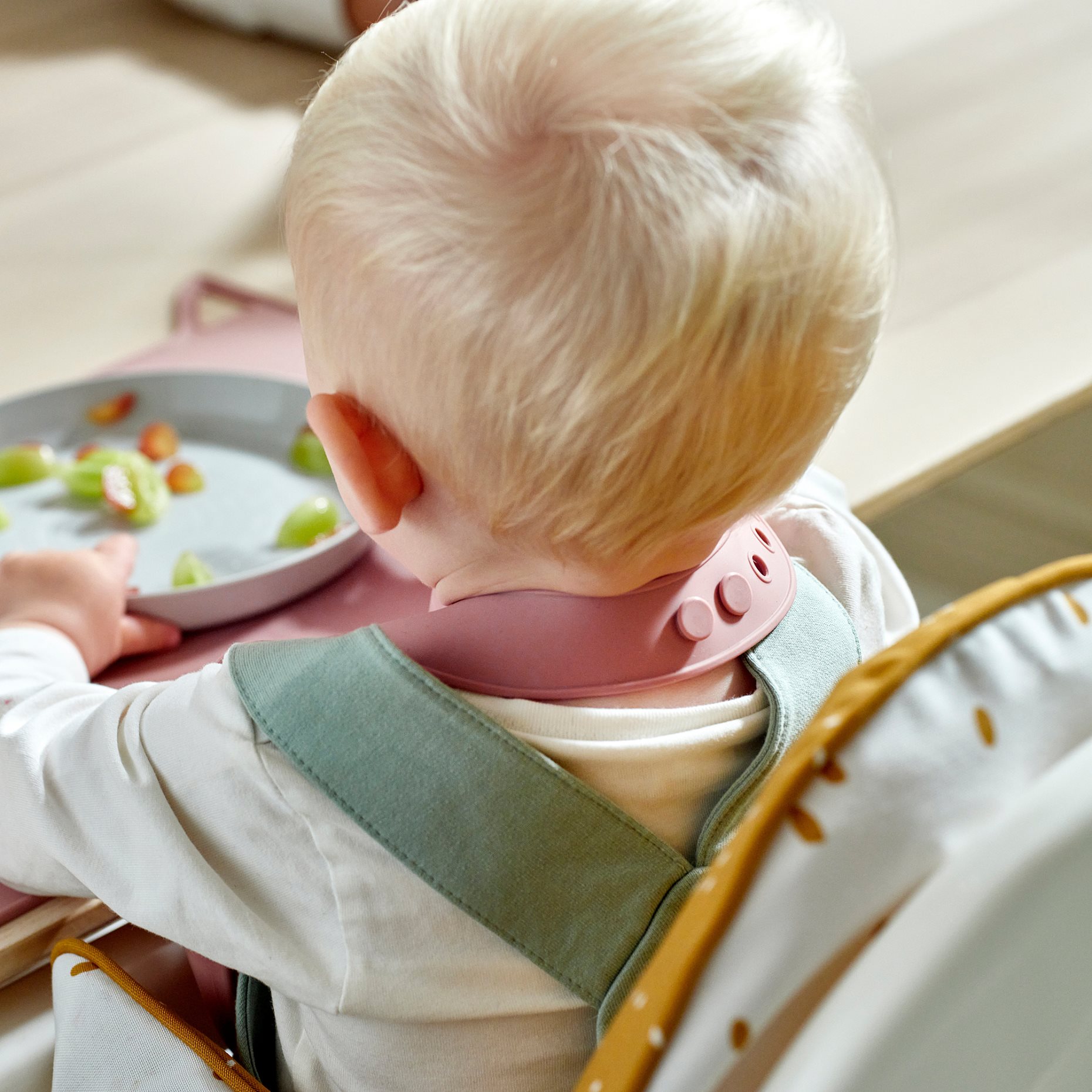 GULDVÄVARE, bib, 105.956.51