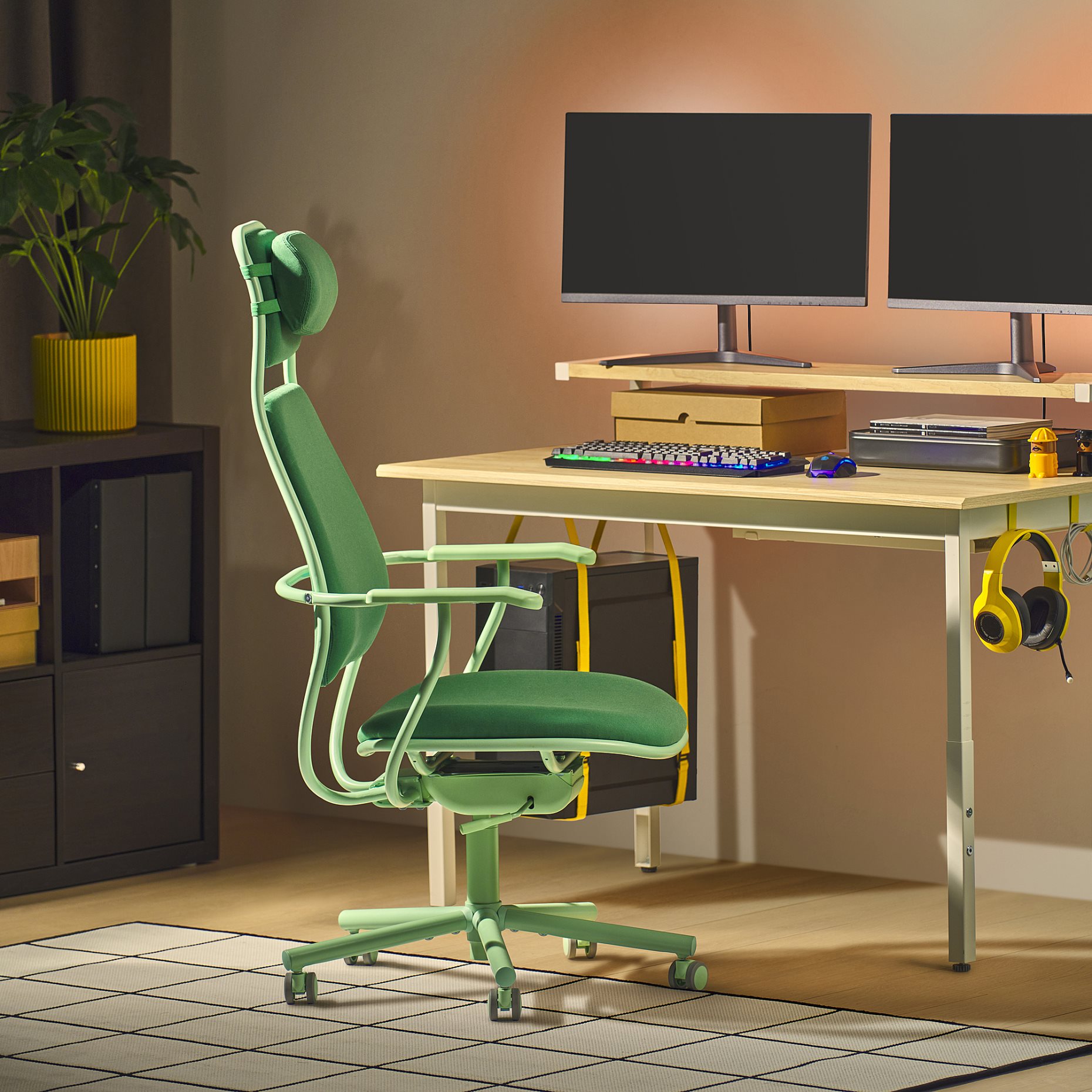 LÖPARBANA, gaming chair, 305.863.25