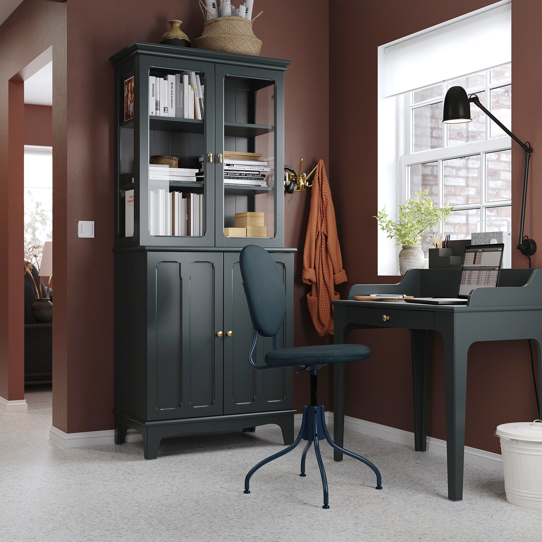 BJÖRKBERGET, swivel chair, 604.817.94