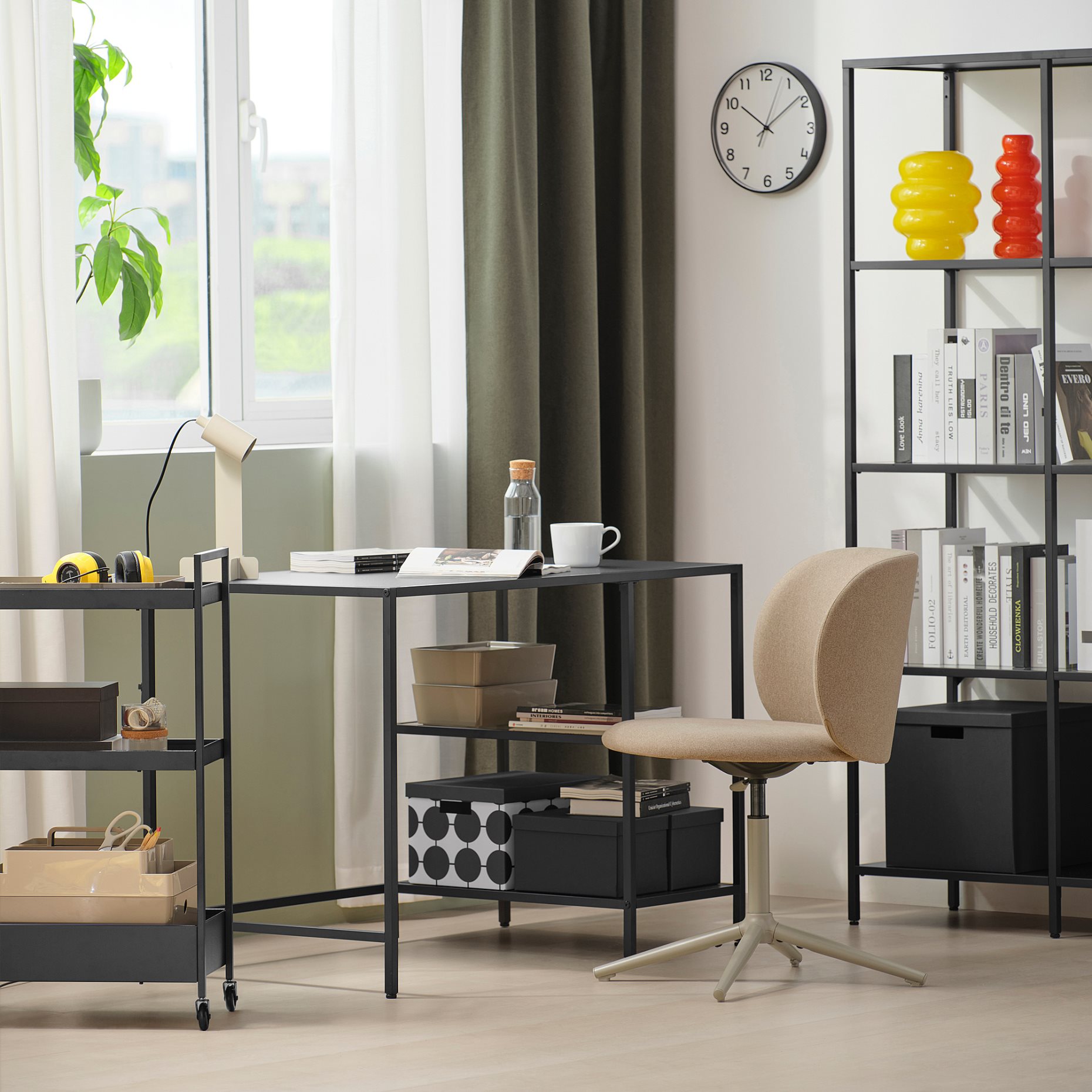 VITTSJÖ/KRYLBO, desk and chair, 896.173.01