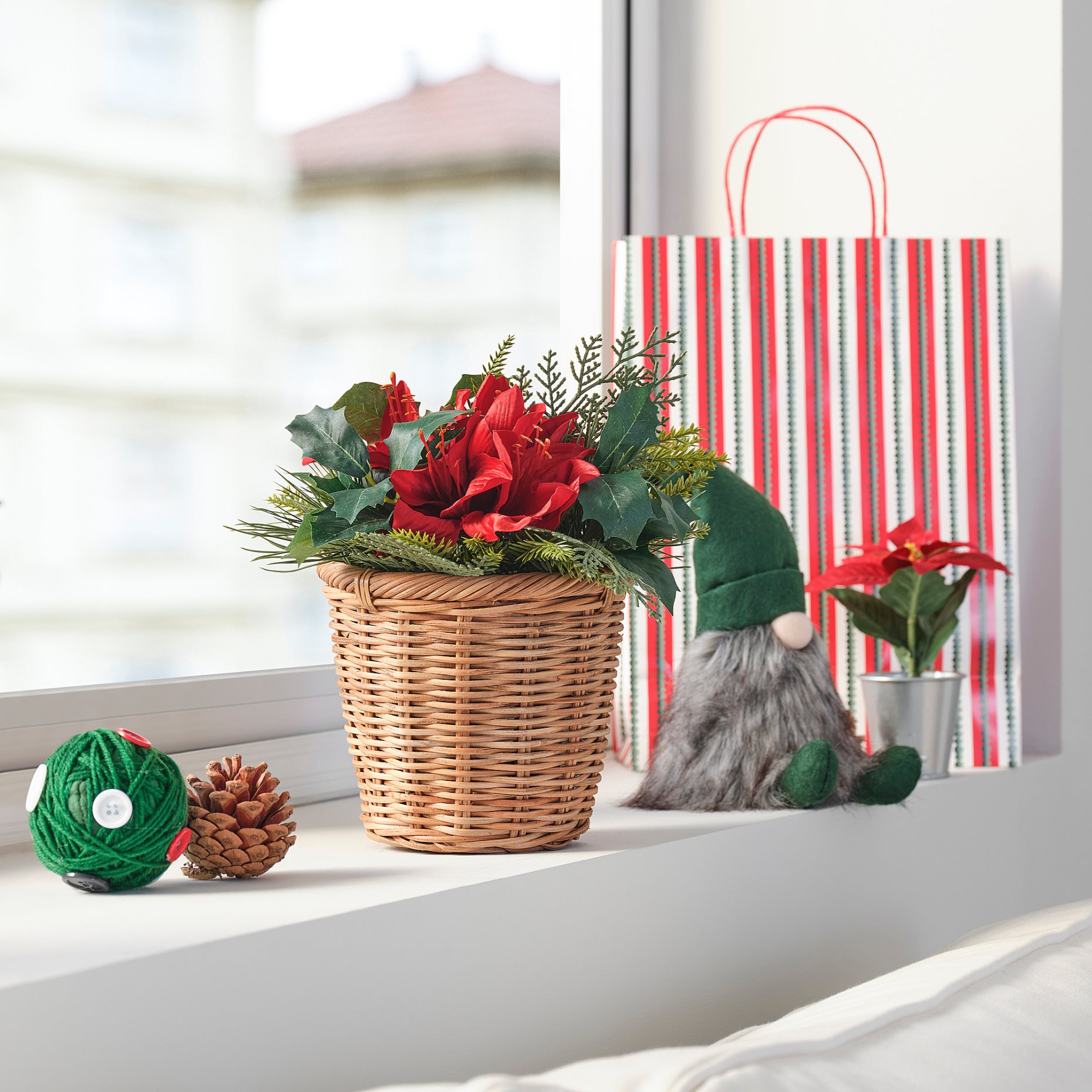 VINTERFINT, artificial potted plant/in/outdoor/arrangement, 12 cm, 905.621.47