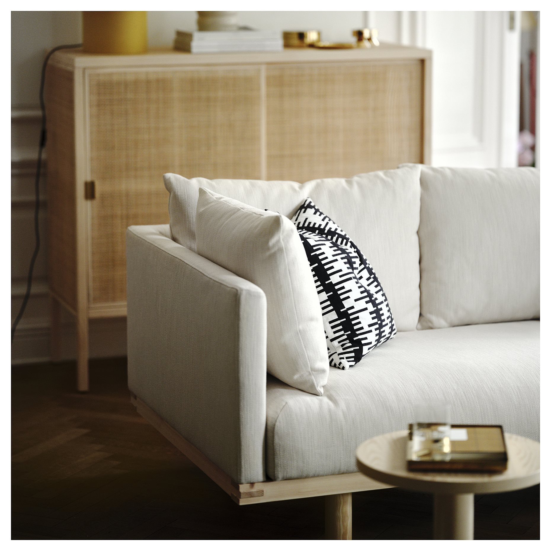 STOCKHOLM 2025, 3-seat sofa, 905.860.92