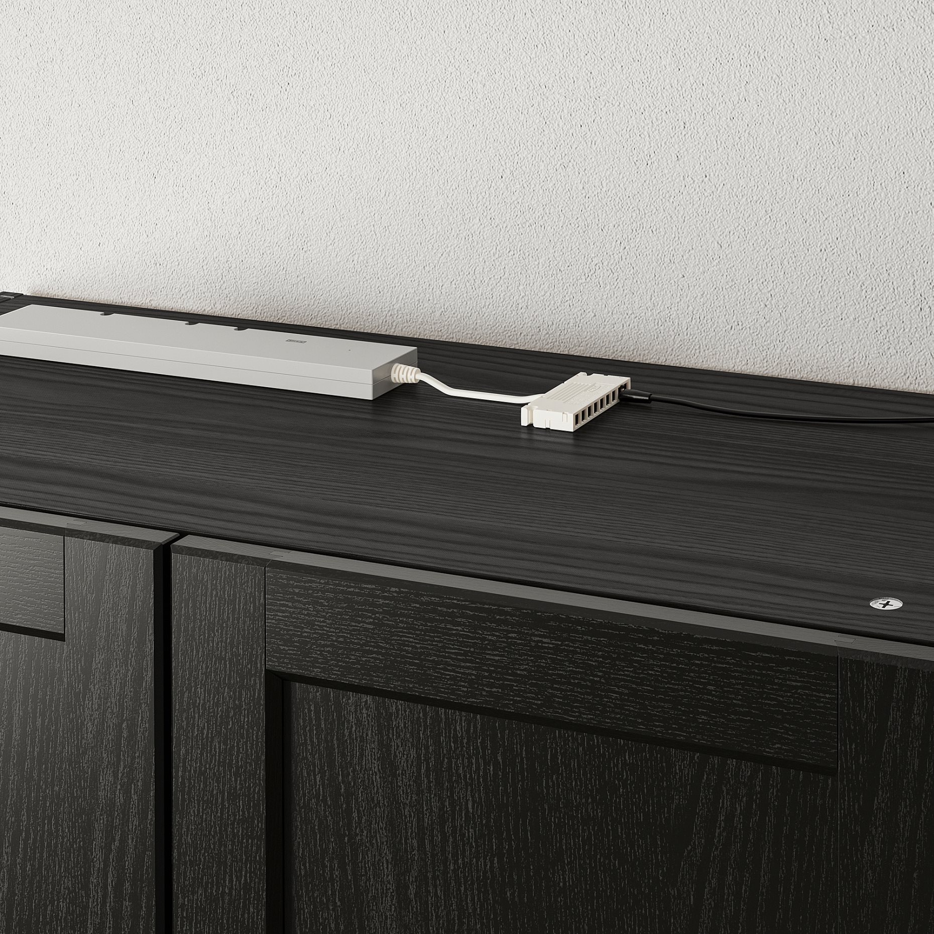 TVÄRDRAG, cabinet lighting, 605.168.21