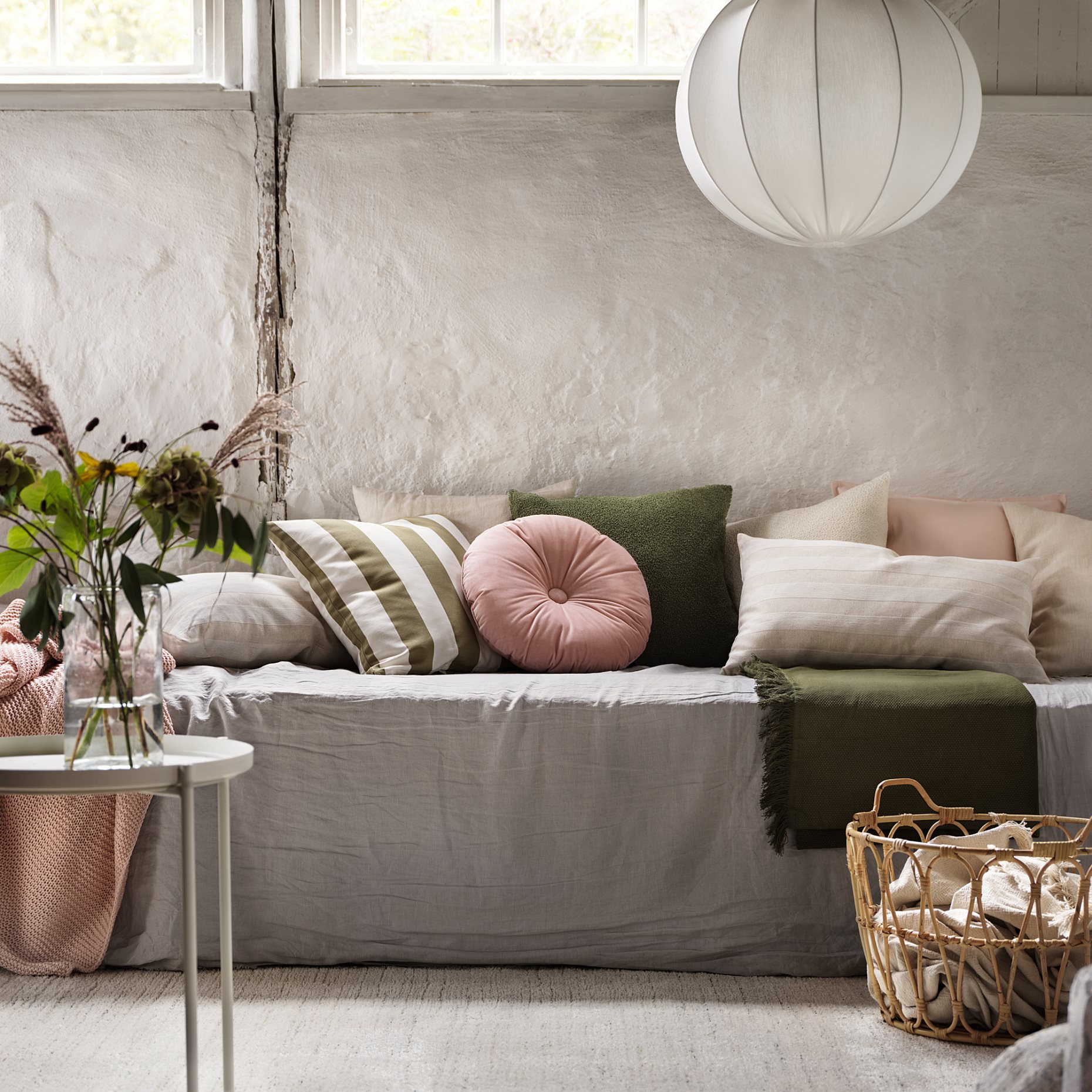 KRANSBORRE, cushion, 40 cm, 704.866.54