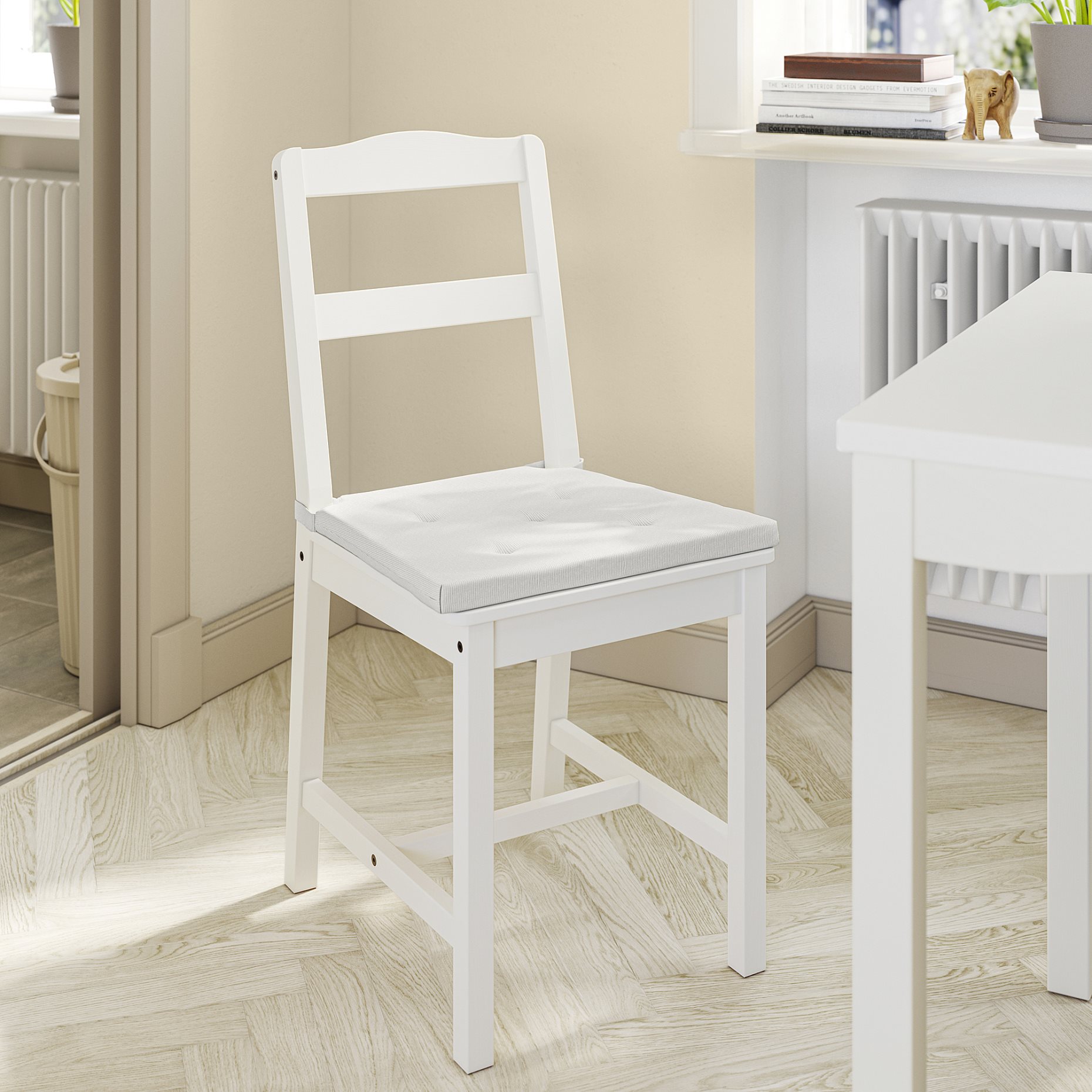 JUSTINA, chair pad, 901.750.00