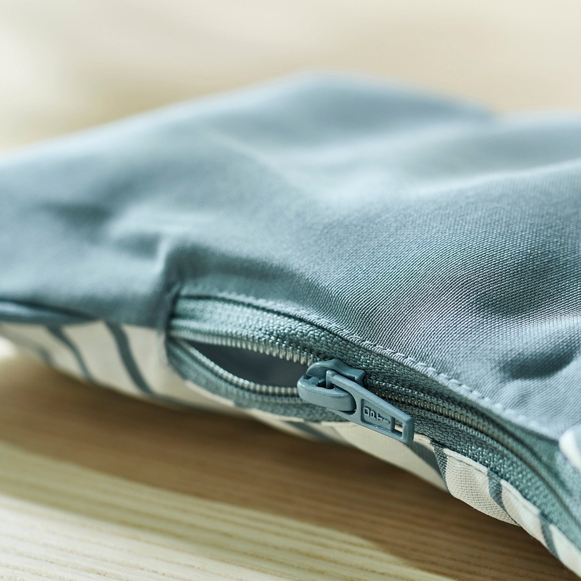 ANTILOP, supporting cushion and cover, 105.981.88