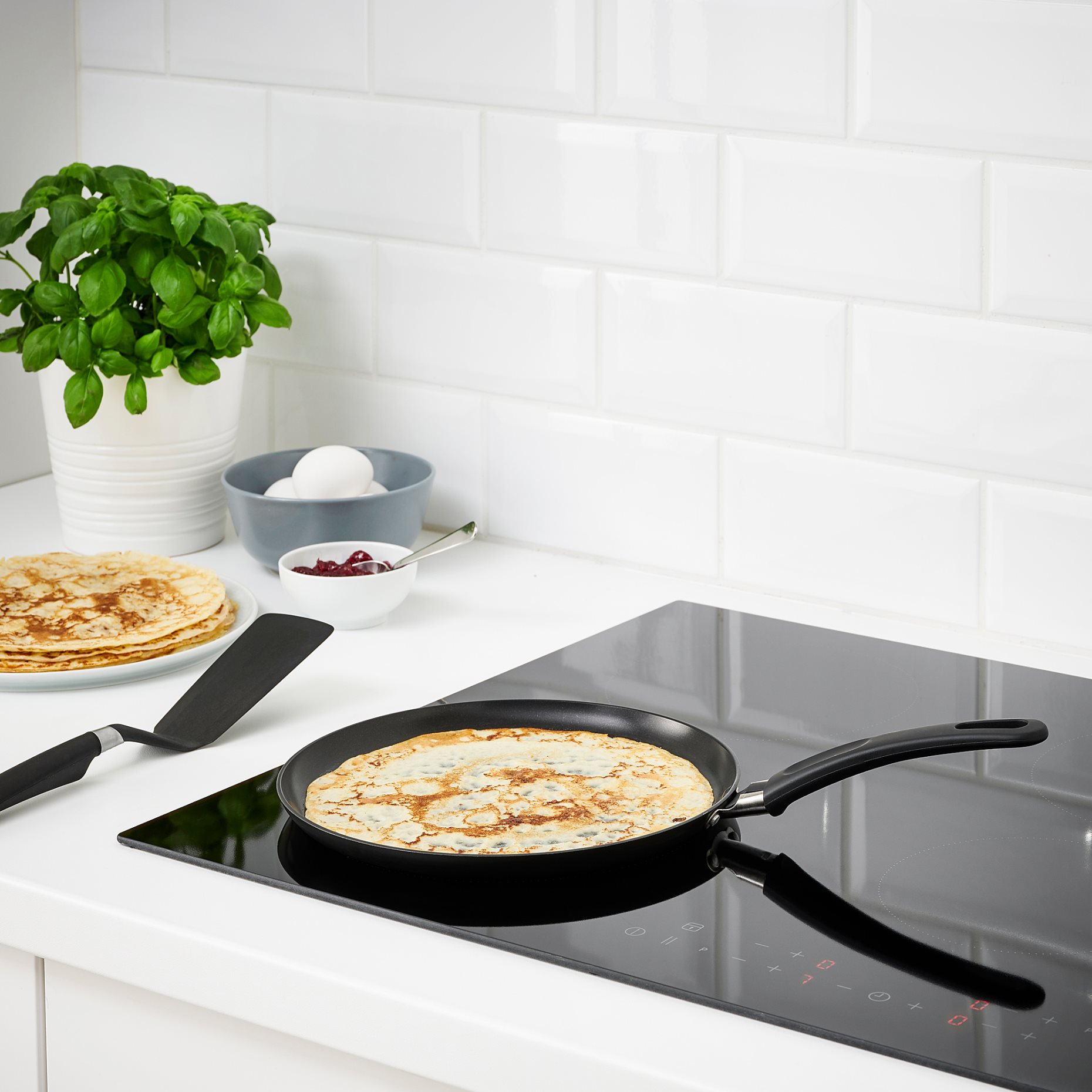 HEMLAGAD, crepe-/pancake pan, 25 cm, 304.679.59