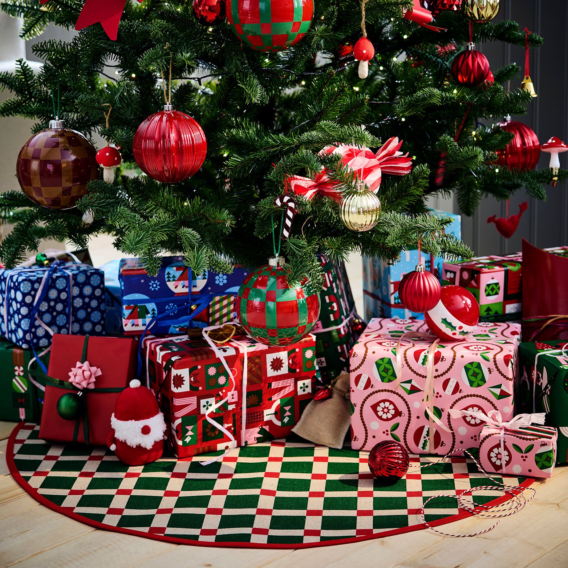 VINTERFINT, χαλάκι για χριστουγεννιάτικο δέντρο, 100 cm, 306.050.22