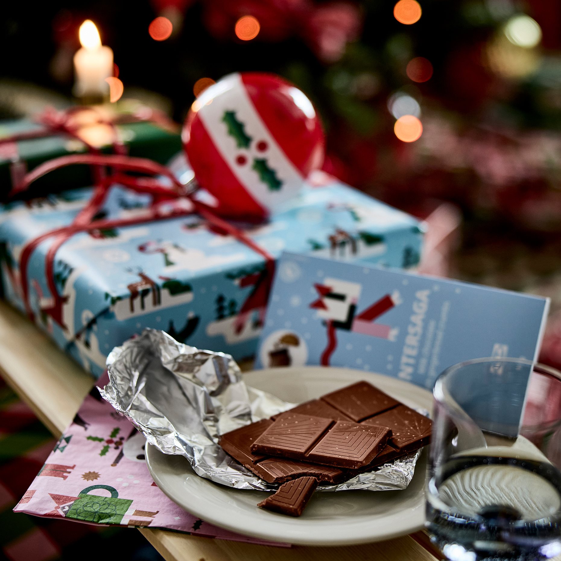 VINTERSAGA, milk chocolate tablet Gingerbread crumbs RAC, 100 g, 306.181.52