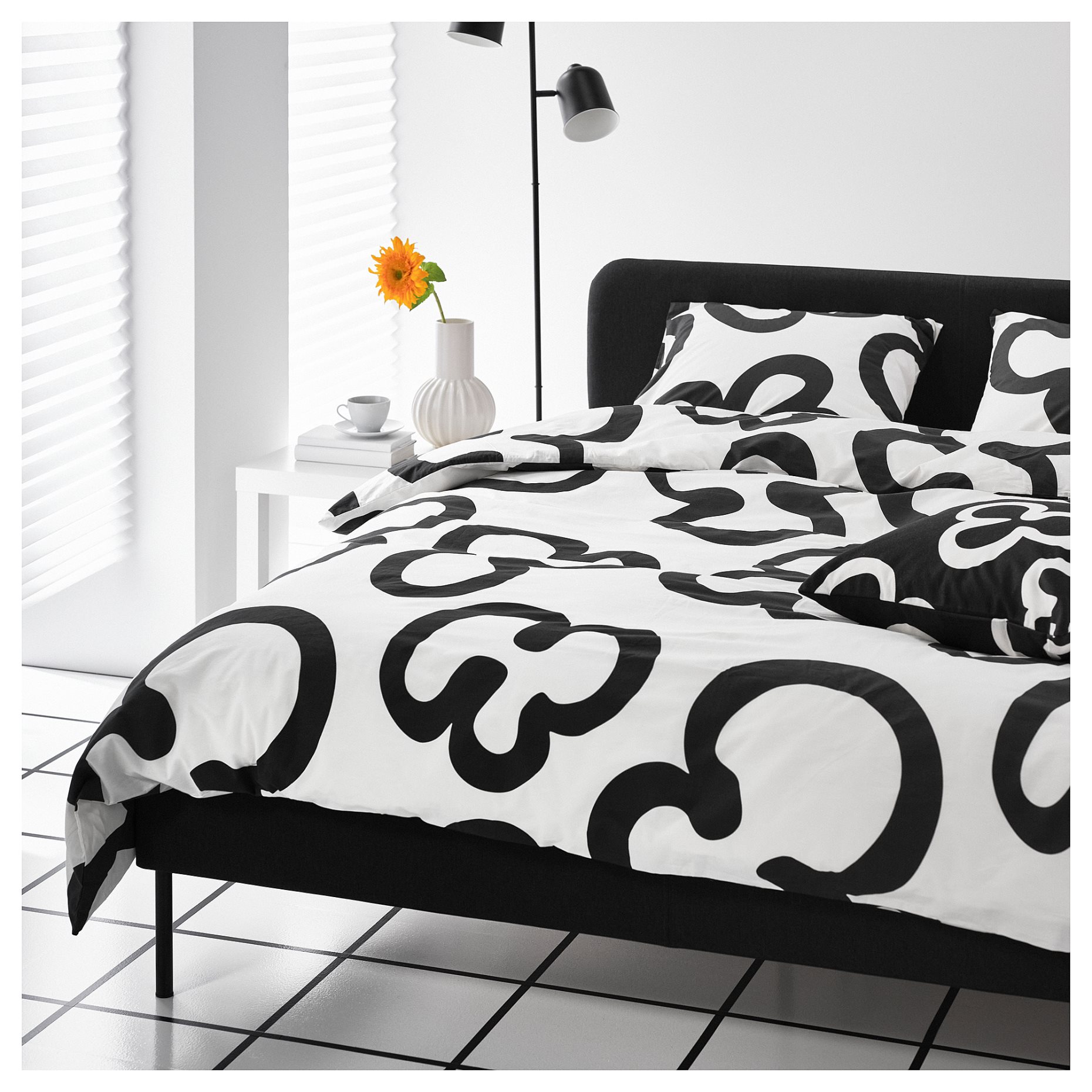 KLIPPBRÄCKA, duvet cover and 2 pillowcases, 240x220/50x60 cm, 405.849.91