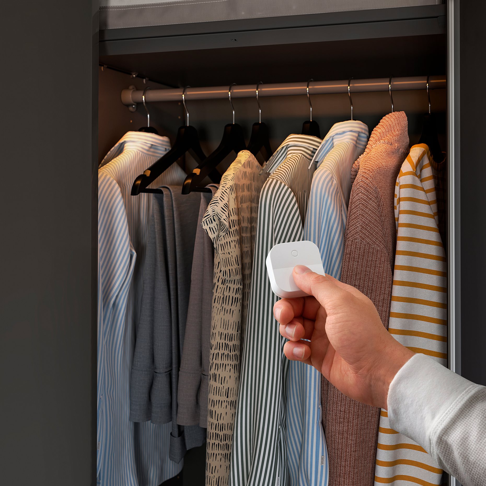 ÖVERSIDAN, wardrobe strip with built-in LED light source and sensor dimmable, 71 cm, 504.749.06