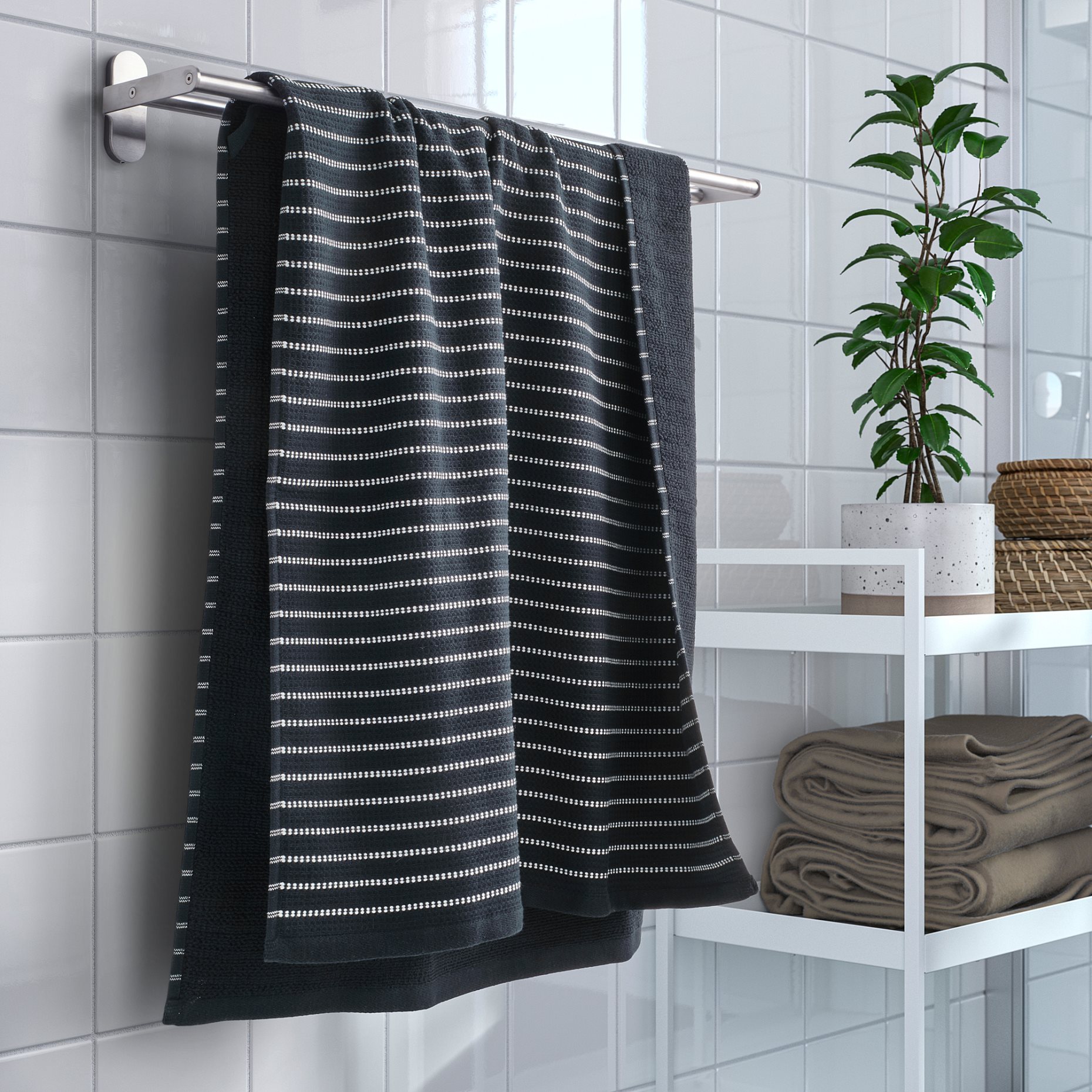 BROKGINST, bath towel, 70x140 cm, 506.144.07