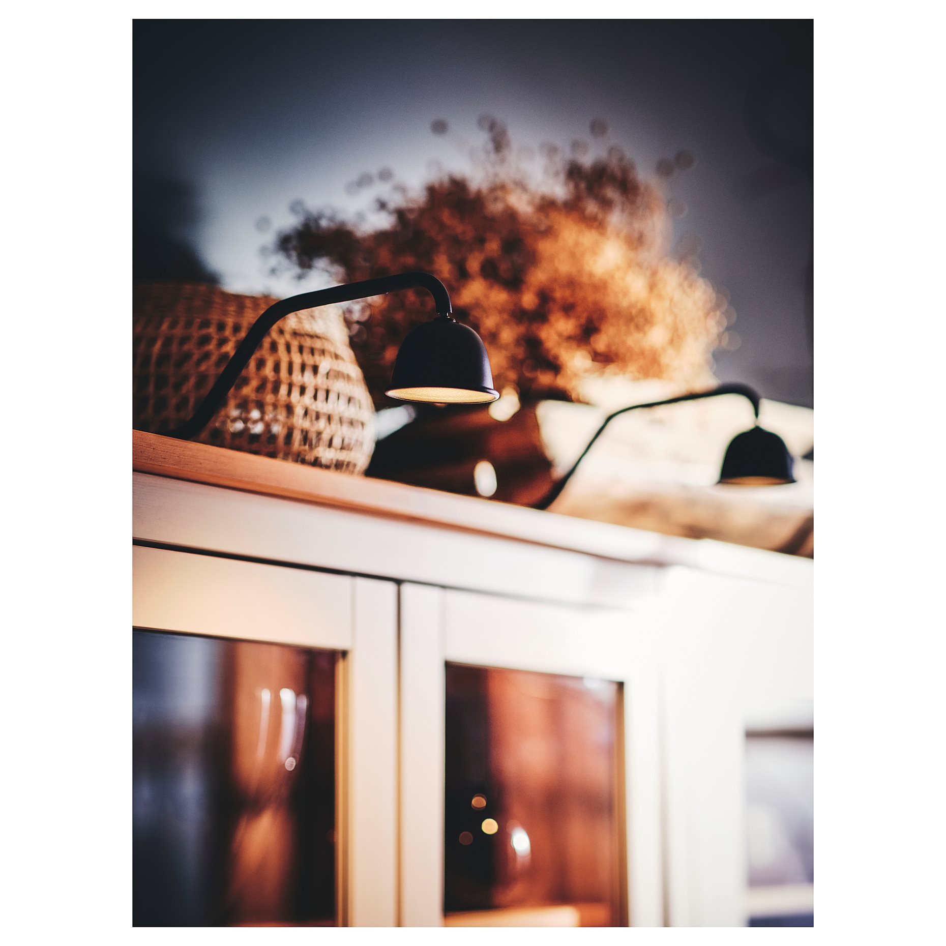 TVÄRDRAG, cabinet lighting, 605.168.21