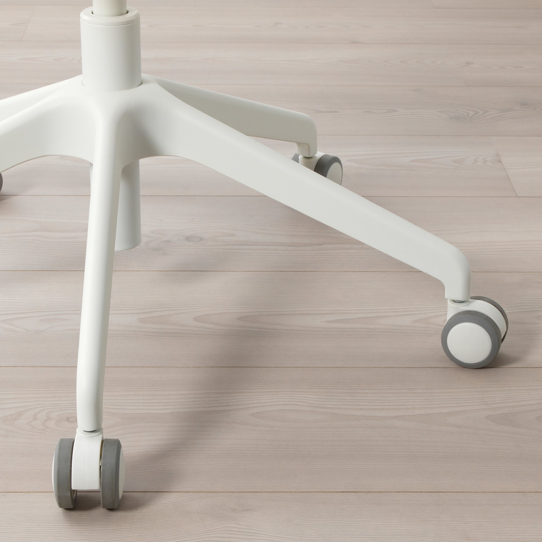 HATTEFJÄLL, καρέκλα γραφείου με μπράτσα, 605.389.55