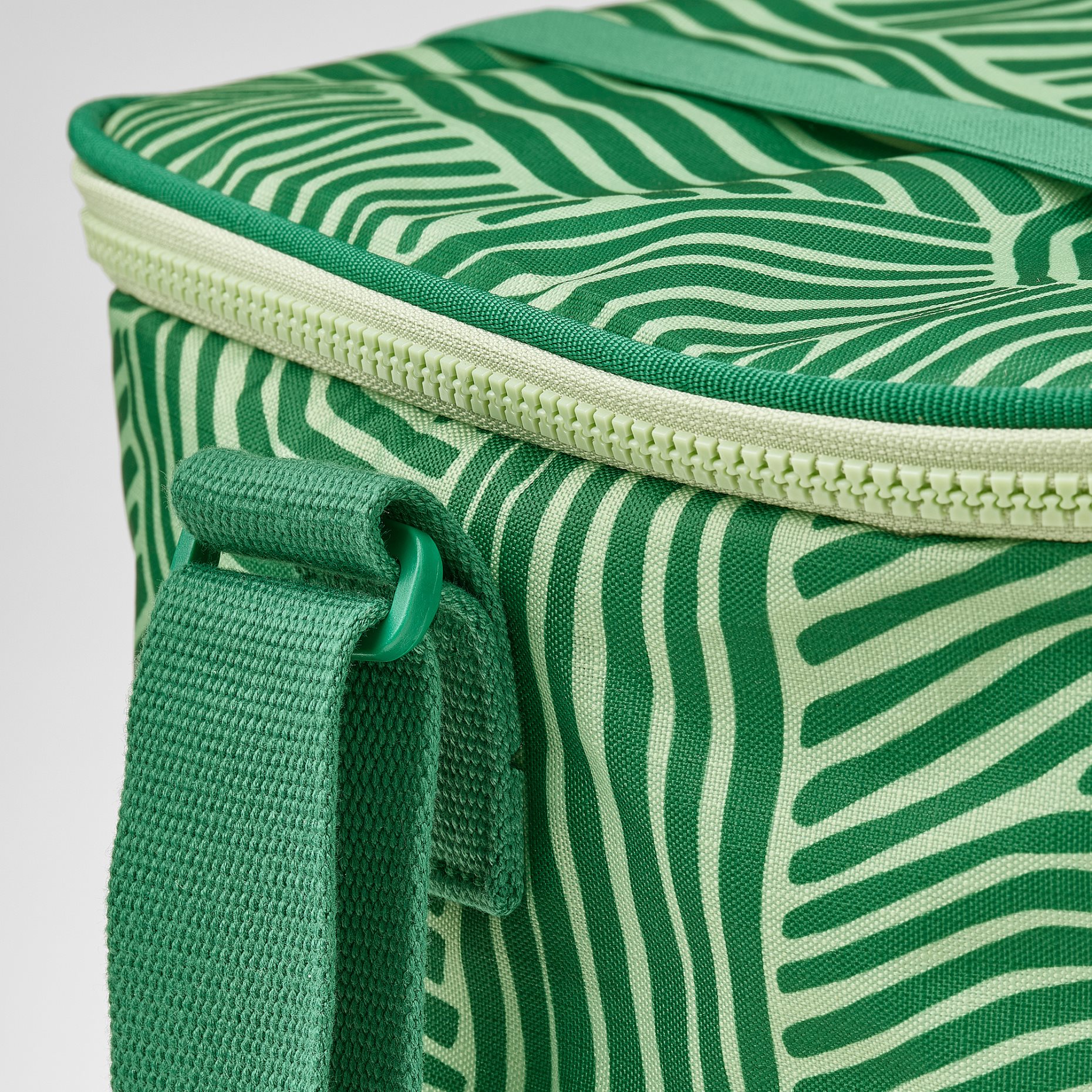 NABBFISK, cooling bag, 36x26x22 cm, 605.710.73