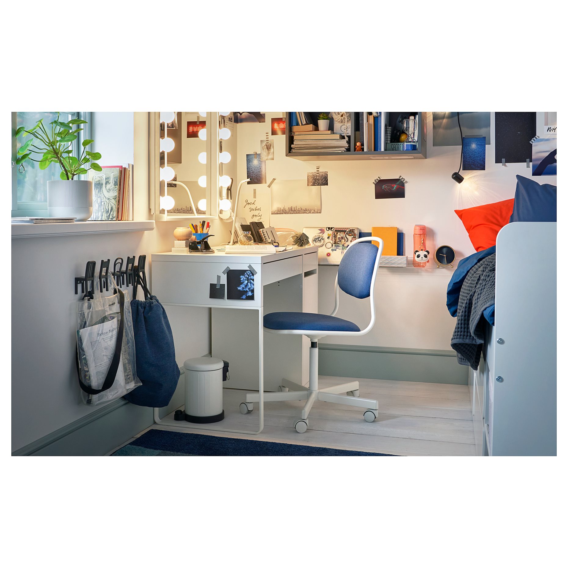 MICKE, desk, 802.130.74