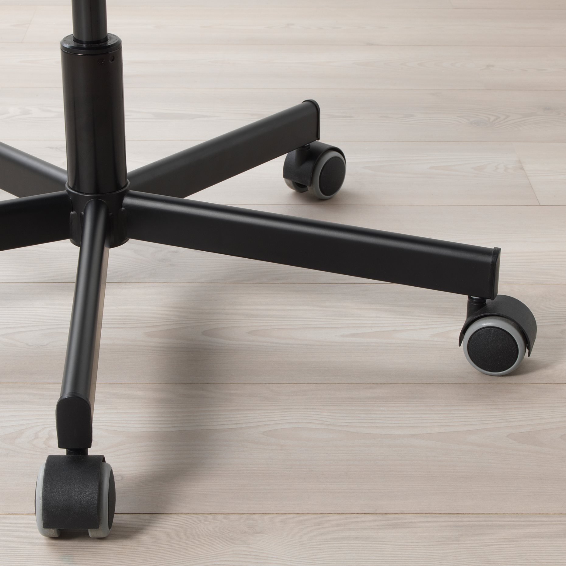 SKRUVSTA, swivel chair, 804.029.94