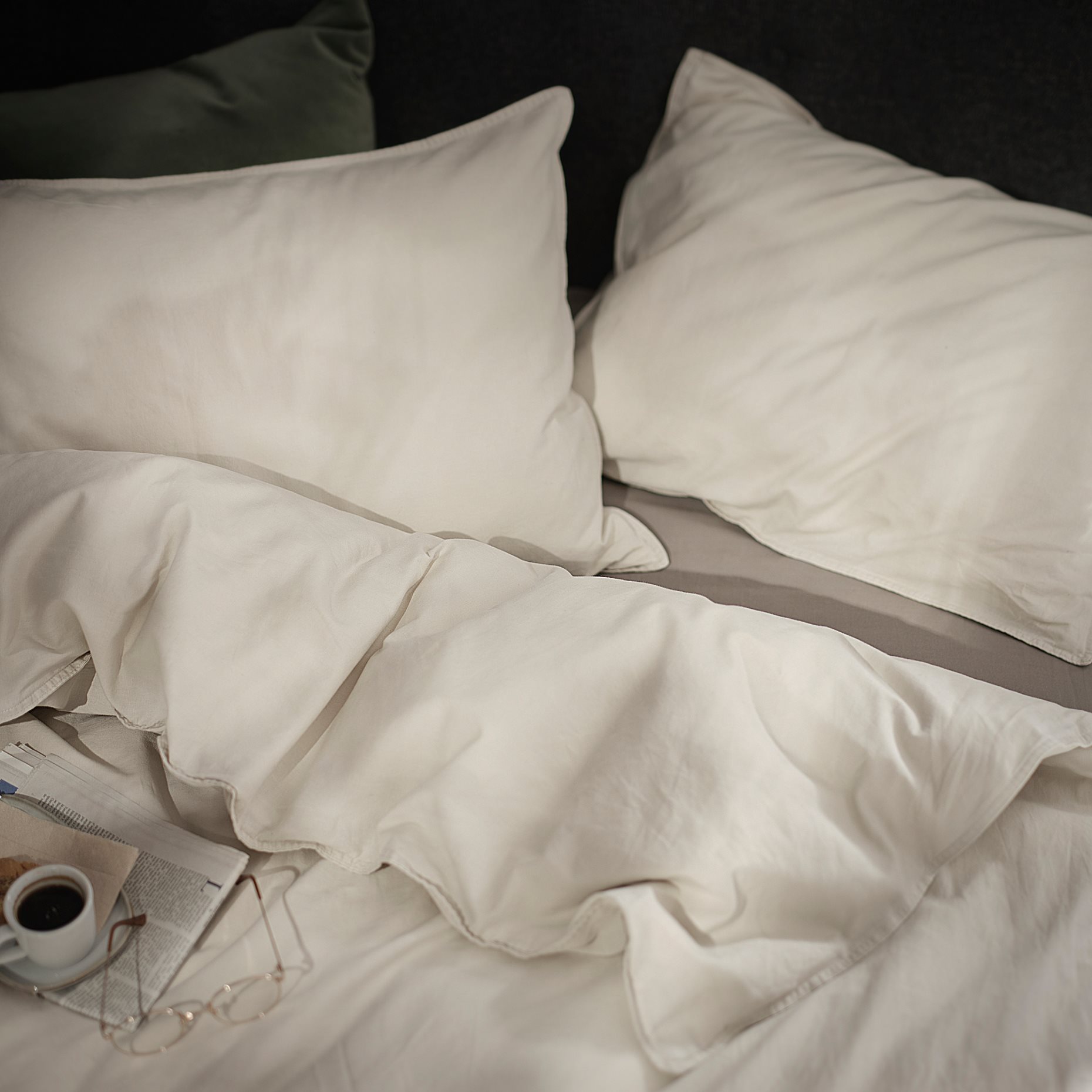 ÄNGSLILJA, quilt cover and 2 pillowcases, 240x220/50x60 cm, 804.907.59