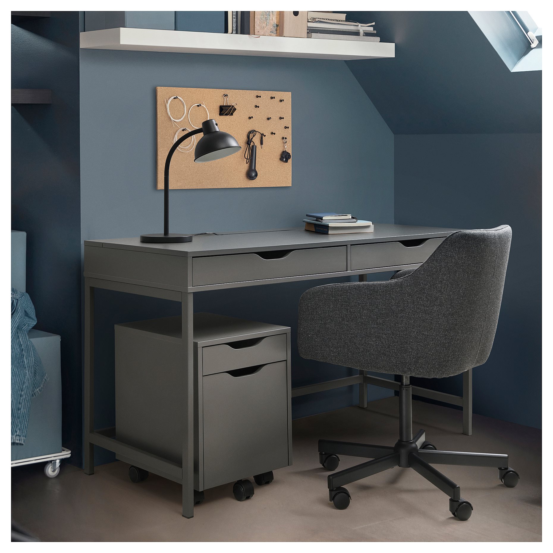 ALEX, desk, 132x58 cm, 805.888.88