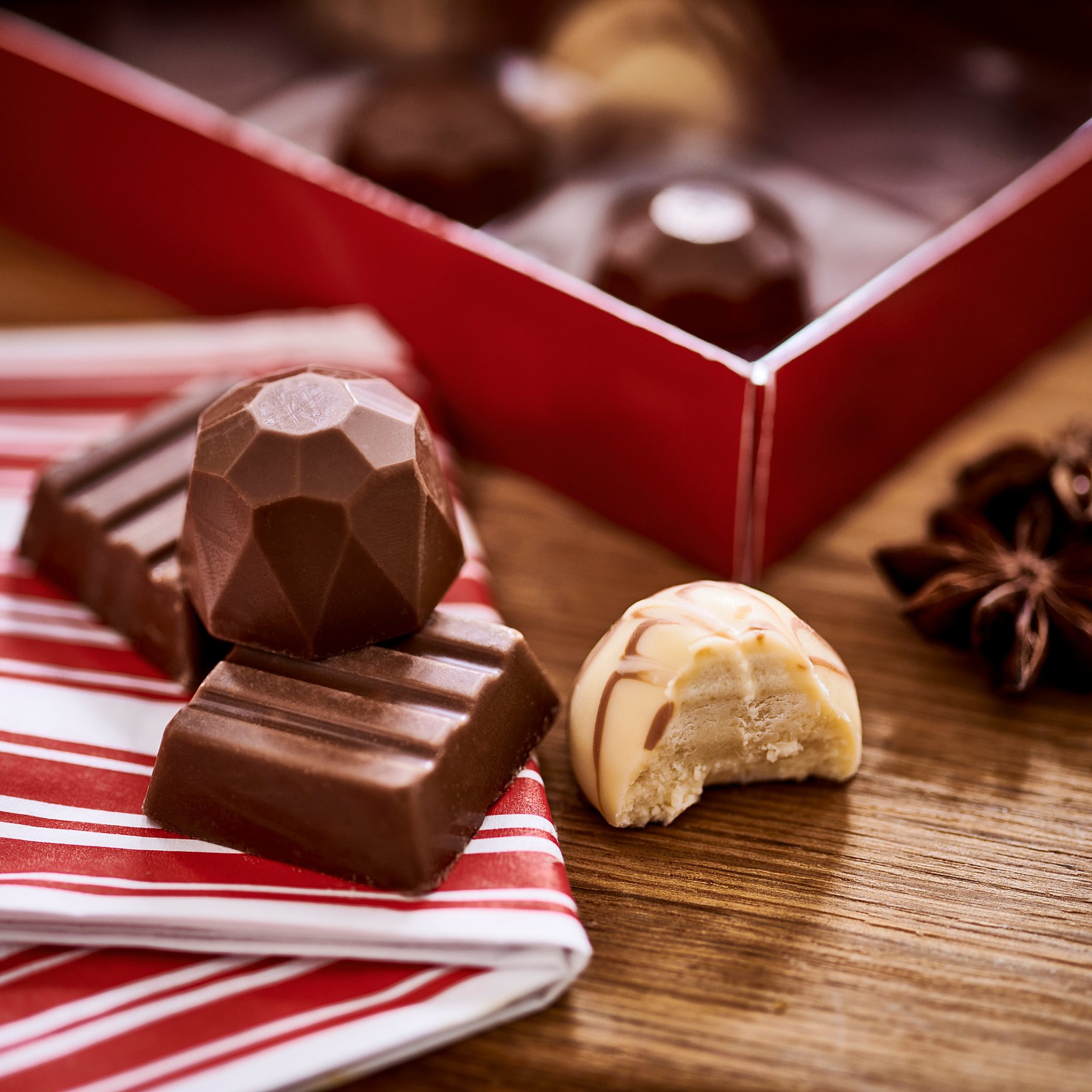 VINTERSAGA, gift box assorted pralines RAC, 161 g, 806.181.35