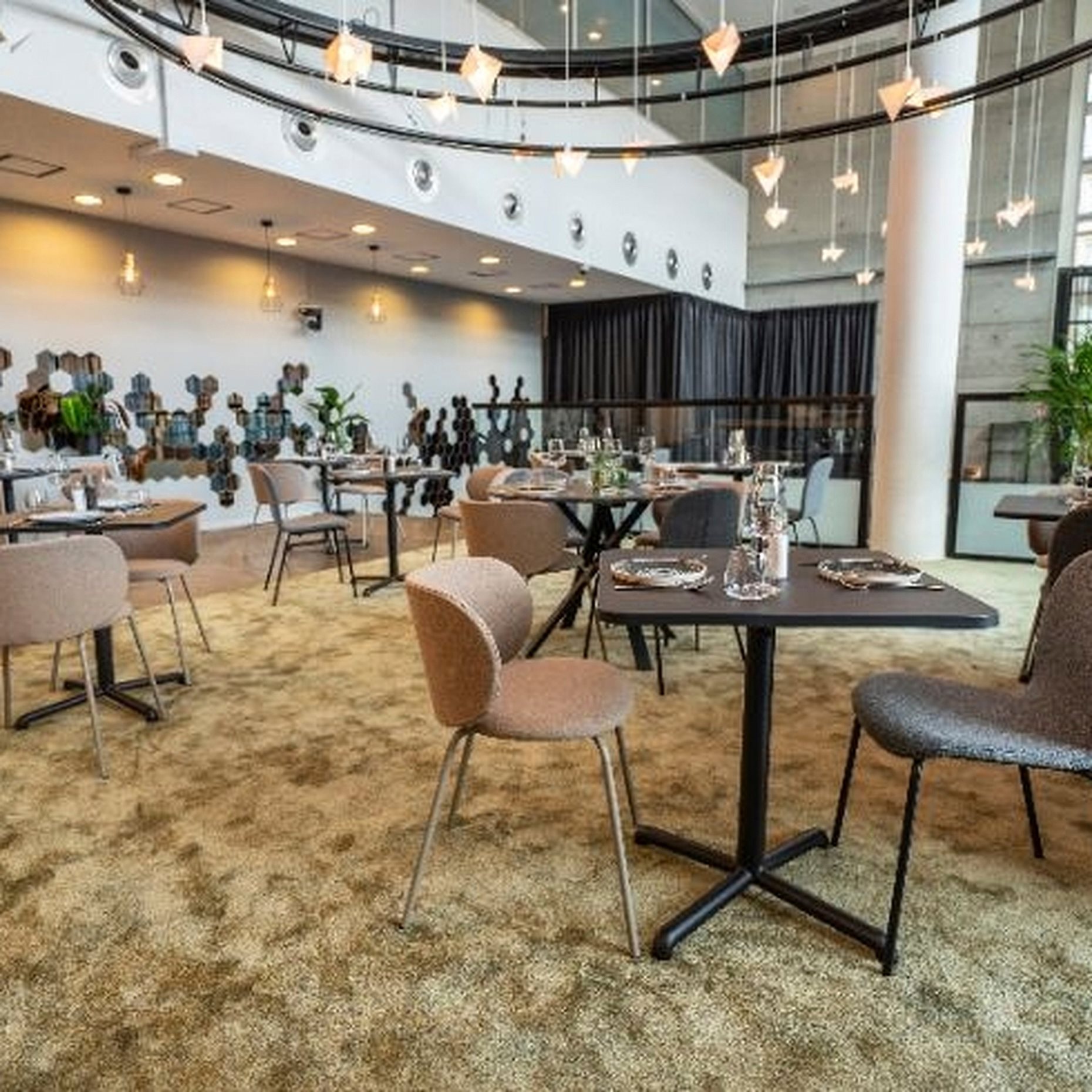 STENSELE, table, 893.239.21