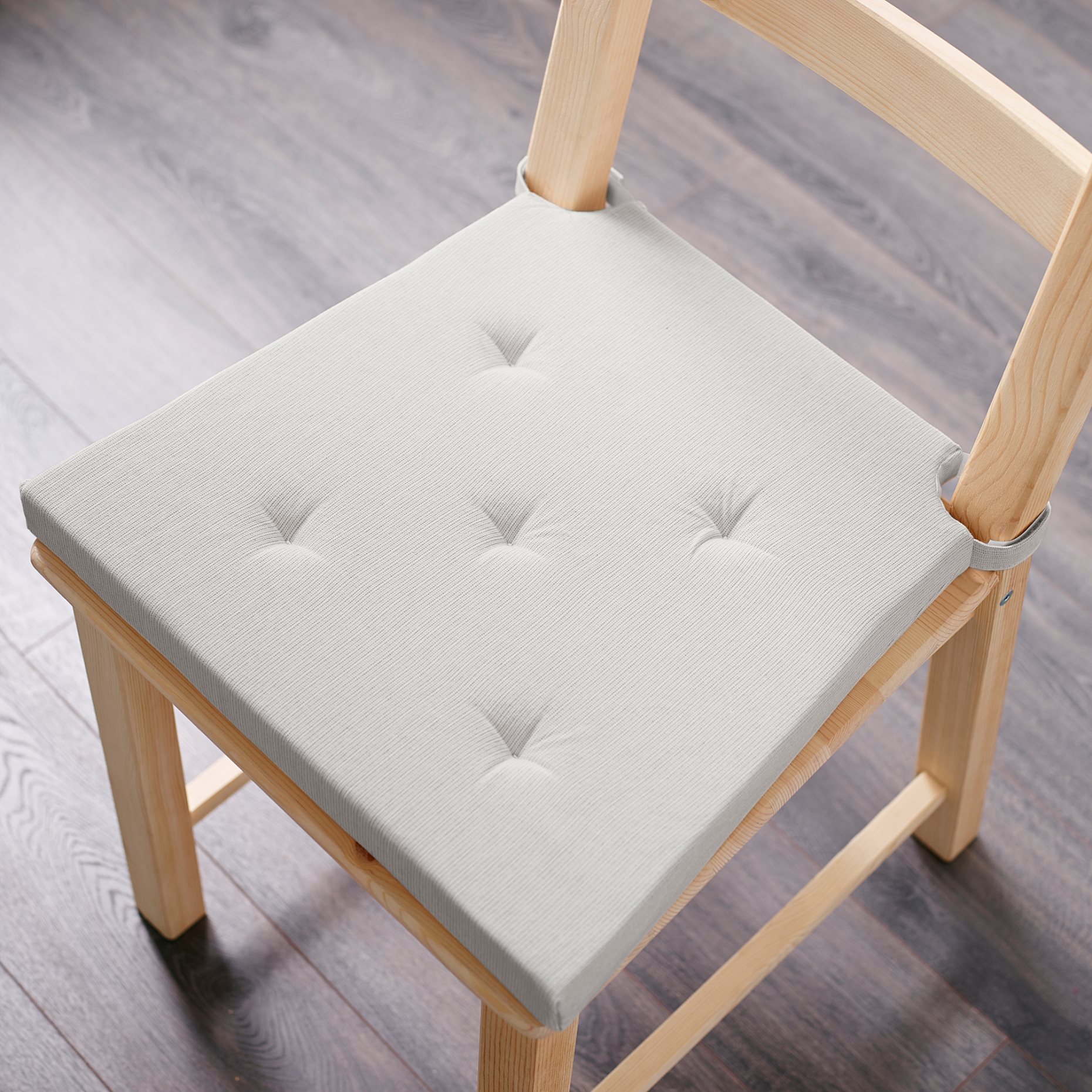 JUSTINA, chair pad, 901.750.00