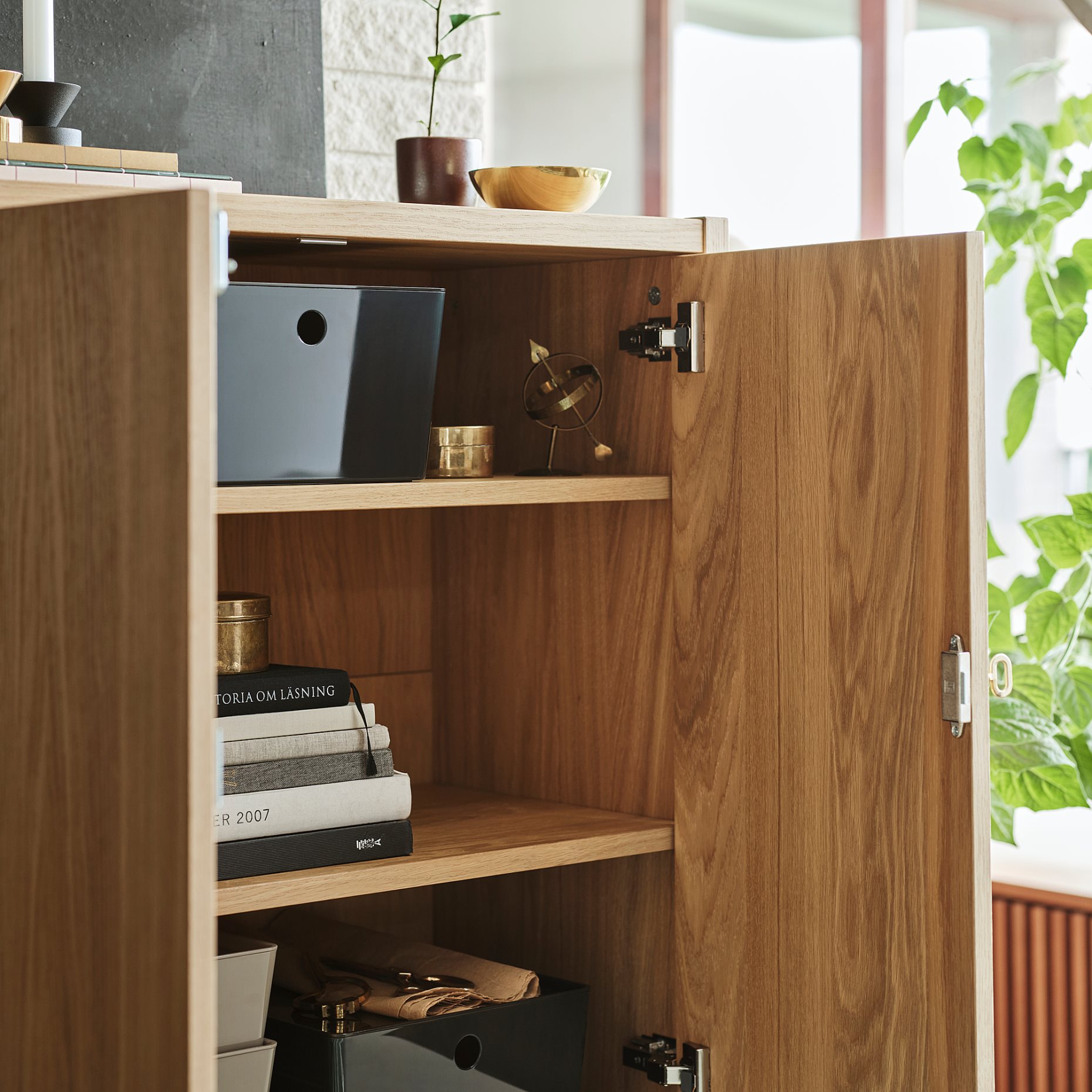 STOCKHOLM 2025, cabinet with 2 doors, 80x40x126 cm, 905.864.88