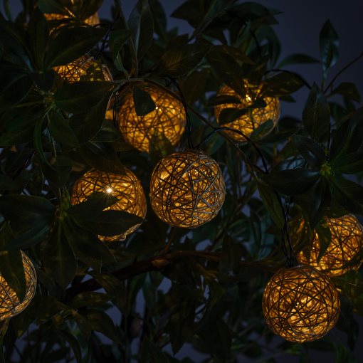 SOLVINDEN, chain with built in LED light source/12 lights/battery-operated, 305.931.56