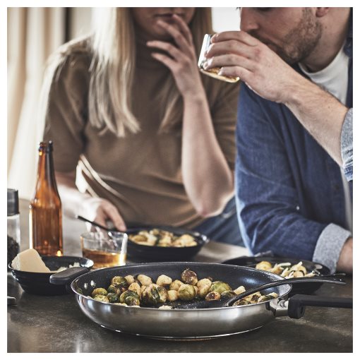 MIDDAGSMAT, τηγάνι/αντικολλητική επένδυση, 32 cm, 604.636.86