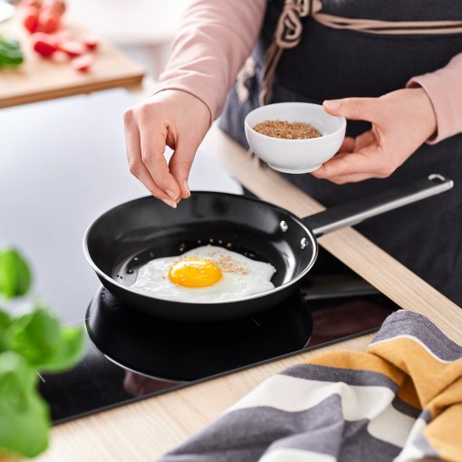 GULDÖRING, frying pan with non-stick coating, 20 cm, 806.094.85