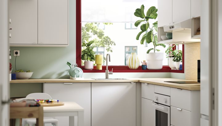 A small kitchen made big with space-saving ideas