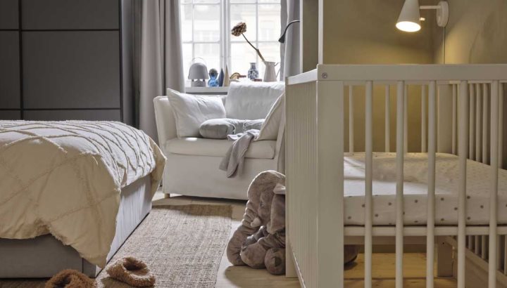 Πώς να δημιουργήσετε ένα άνετο υπνοδωμάτιο για εσάς και το μωρό σας