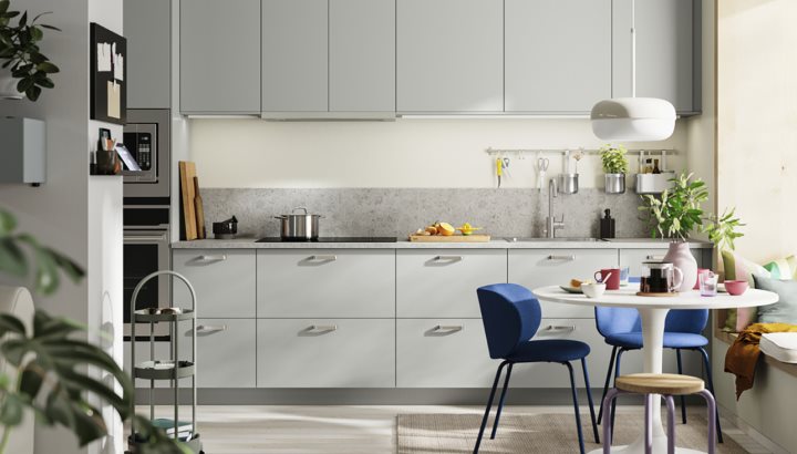 Playful harmony in a super-organised kitchen
