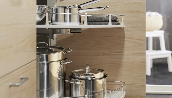 Tips to better organise your kitchen pots and pans in the kitchen
