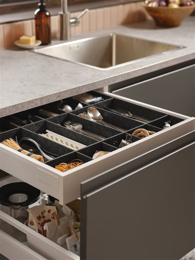 How to organise kitchen and drawers IKEA Cyprus