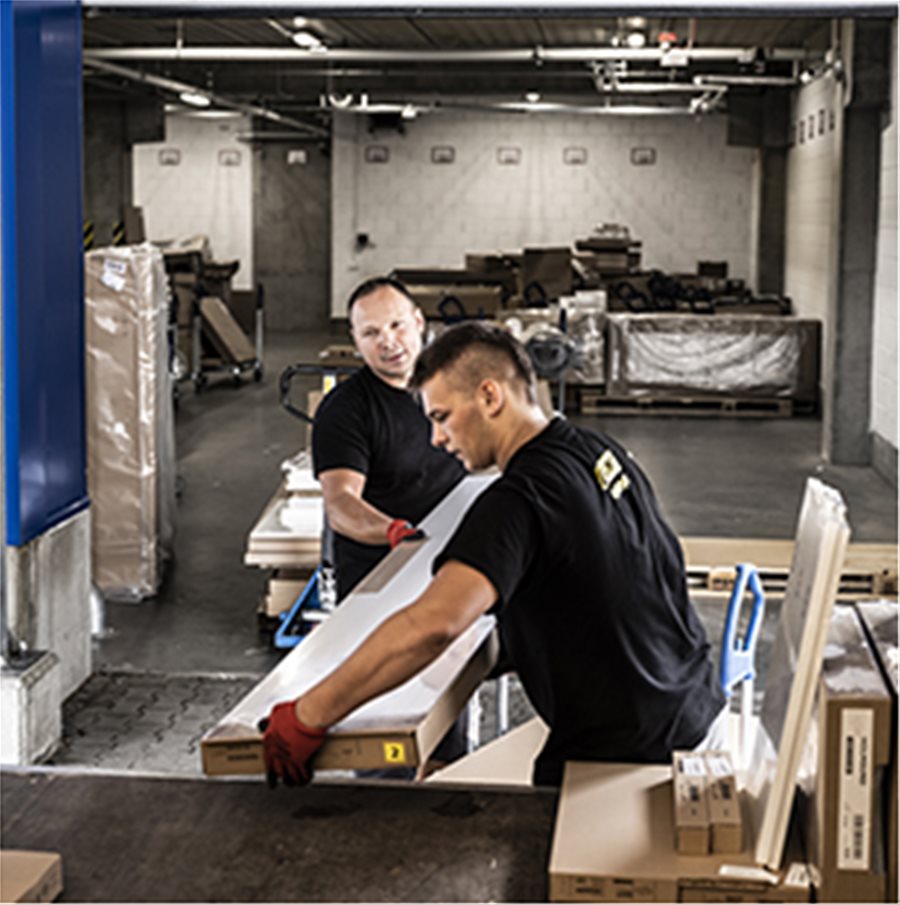 Προσφορά και υποστήριξη της αξιοπρεπούς εργασίας στην αλυσίδα αξίας IKEA. 